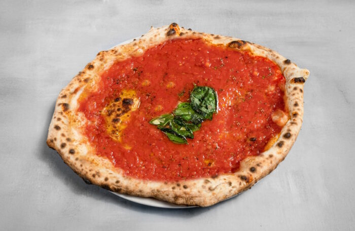 Pizza marinara